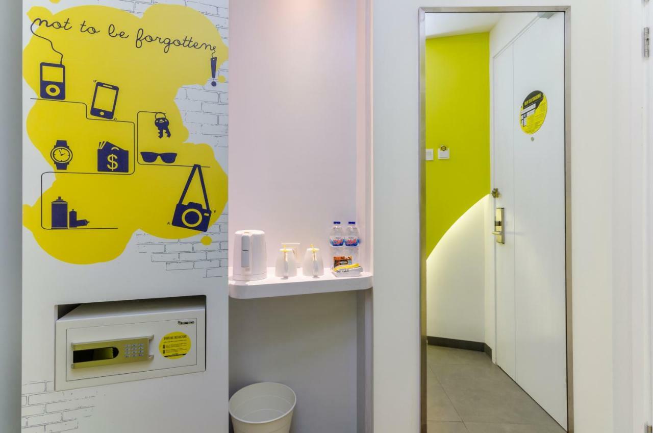 Yello Hotel Jemursari Surabaja Exteriér fotografie